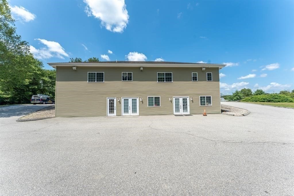 20 Knollwood Drive Property Photo 6