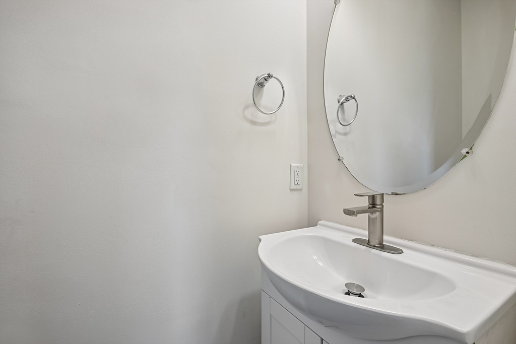 19 Crispwater Way # 178 Property Photo 12