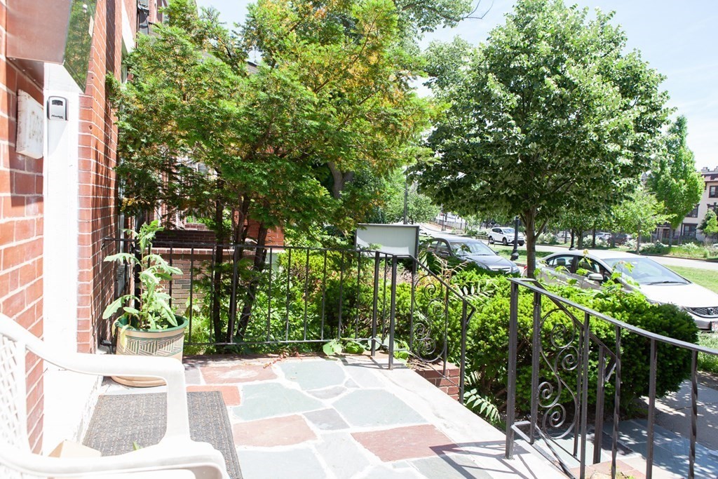 1743 Commonwealth Ave # 1 Property Photo 16