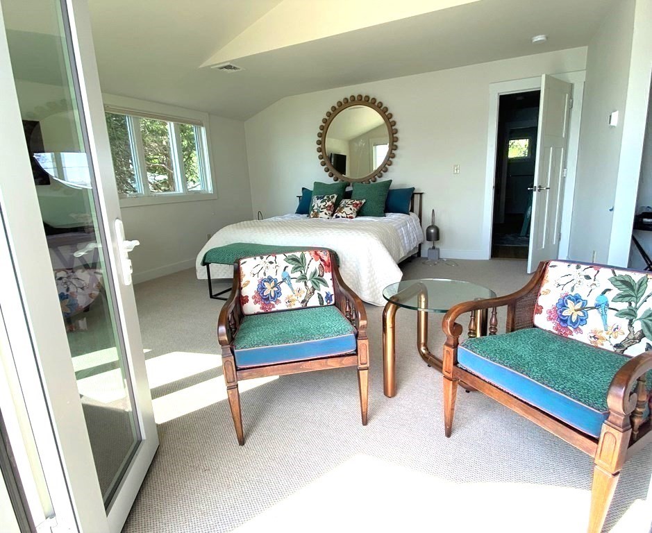 88 Little Neck Road Property Photo 10