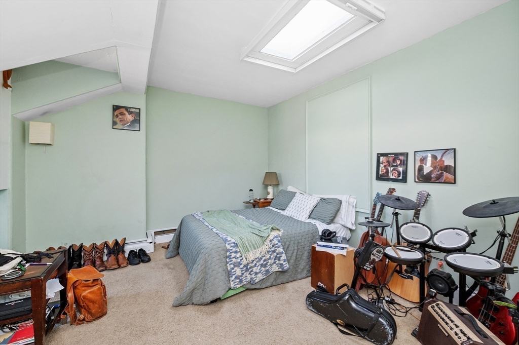 365 Beacon St Property Photo 27