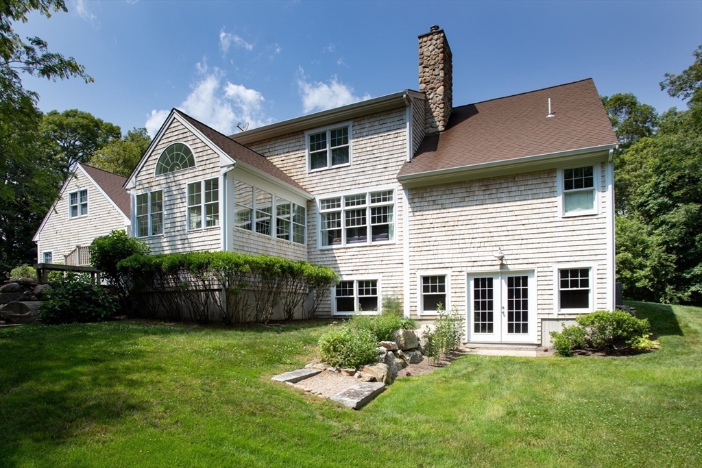 2 Olin Howland Way Property Photo 10