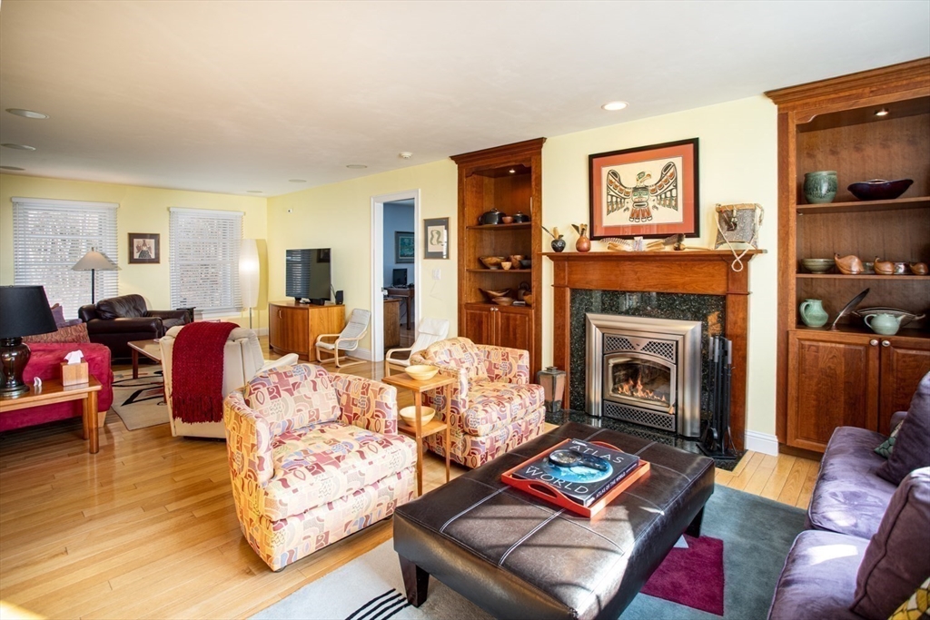 2 Olin Howland Way Property Photo 23