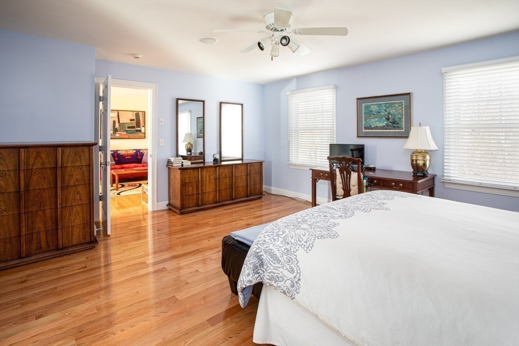 2 Olin Howland Way Property Photo 28