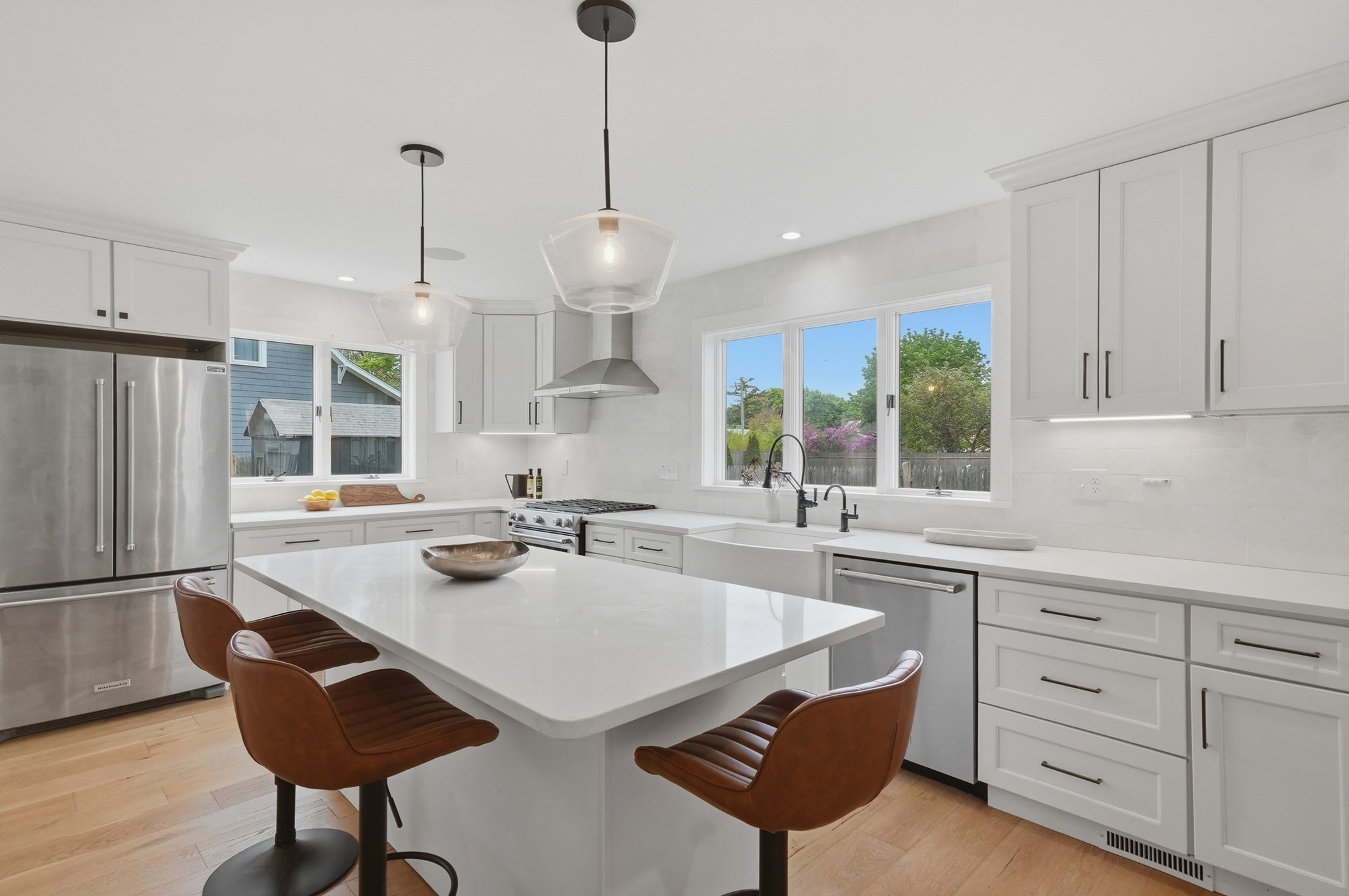 6 Everett Street Property Photo 2
