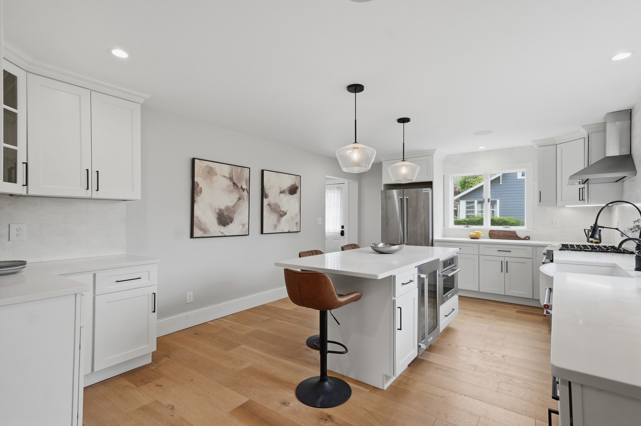 6 Everett Street Property Photo 3