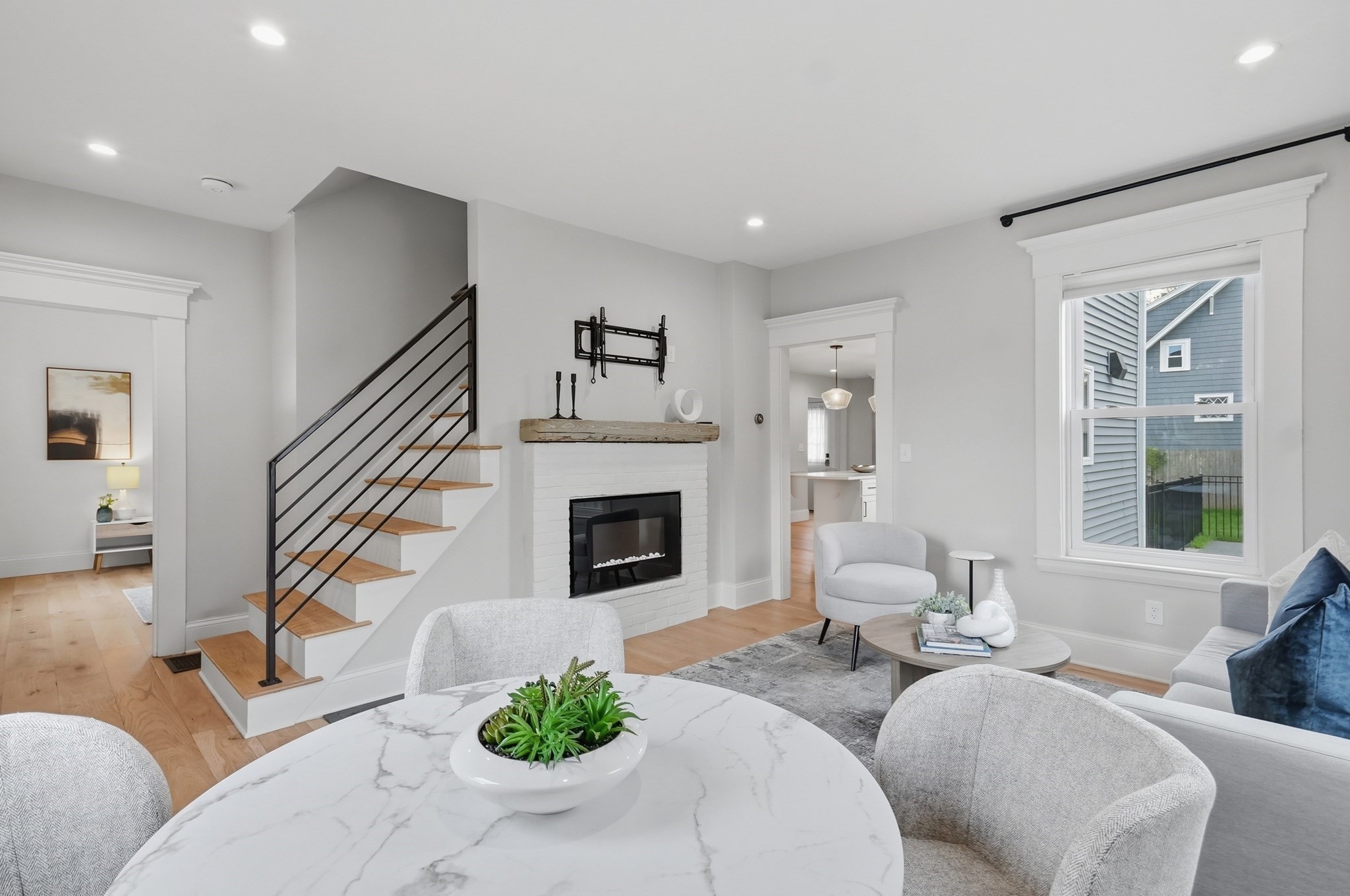6 Everett Street Property Photo 8