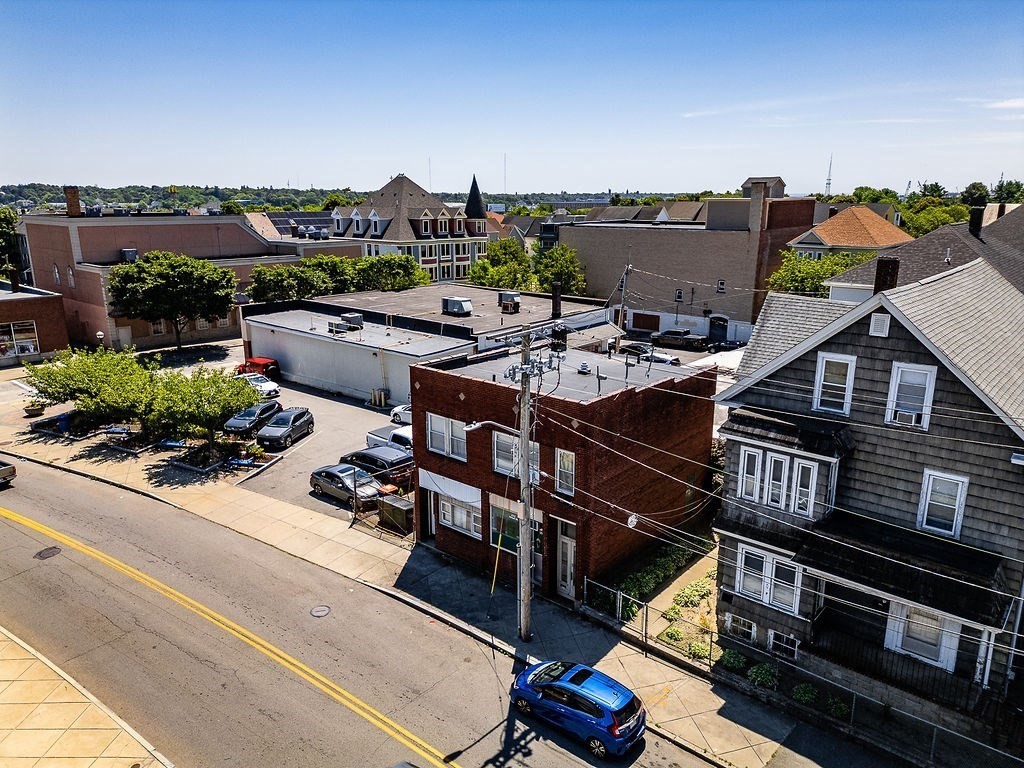 272 Sawyer St Property Photo 19