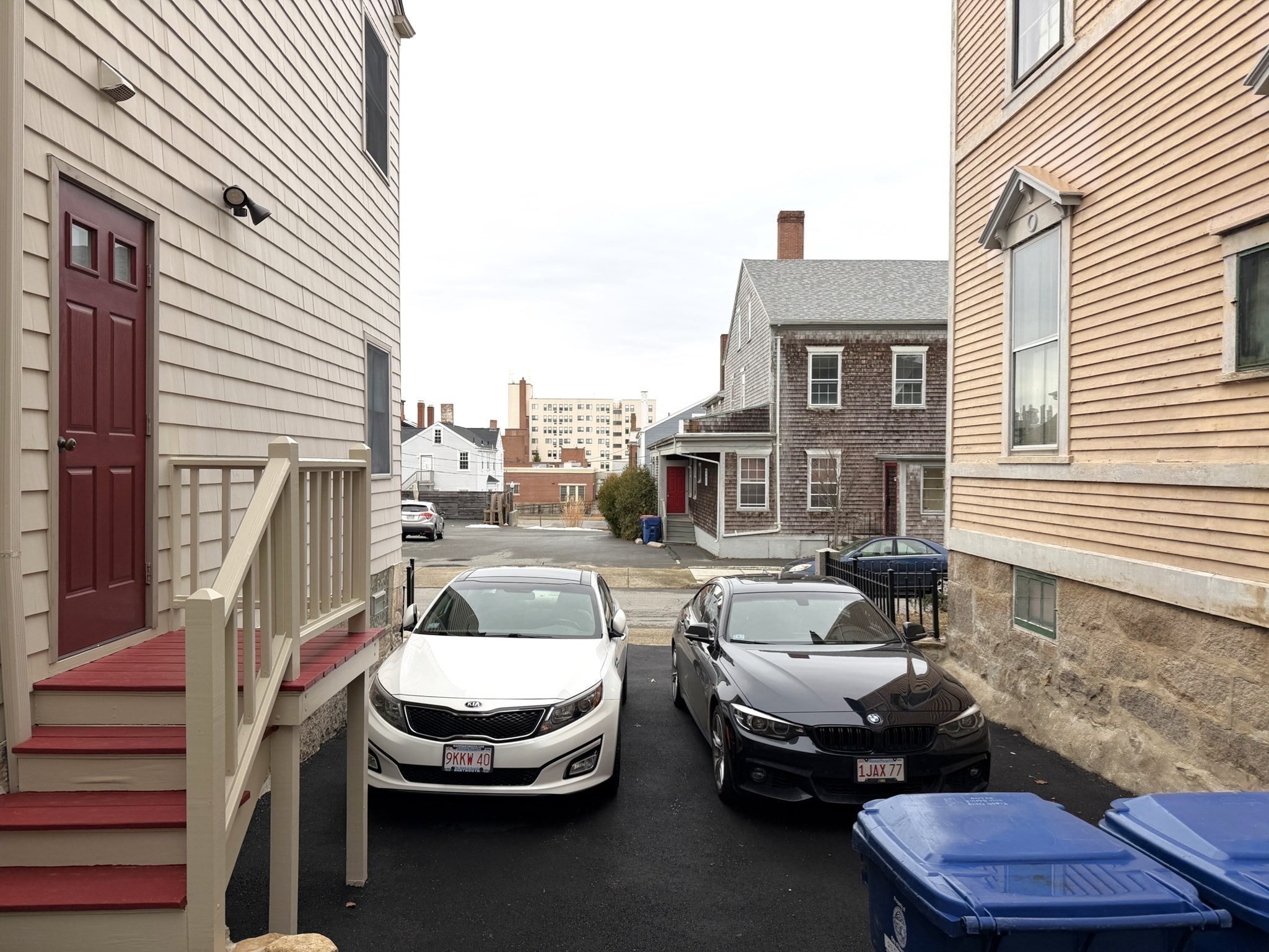 25 Seventh Property Photo 4