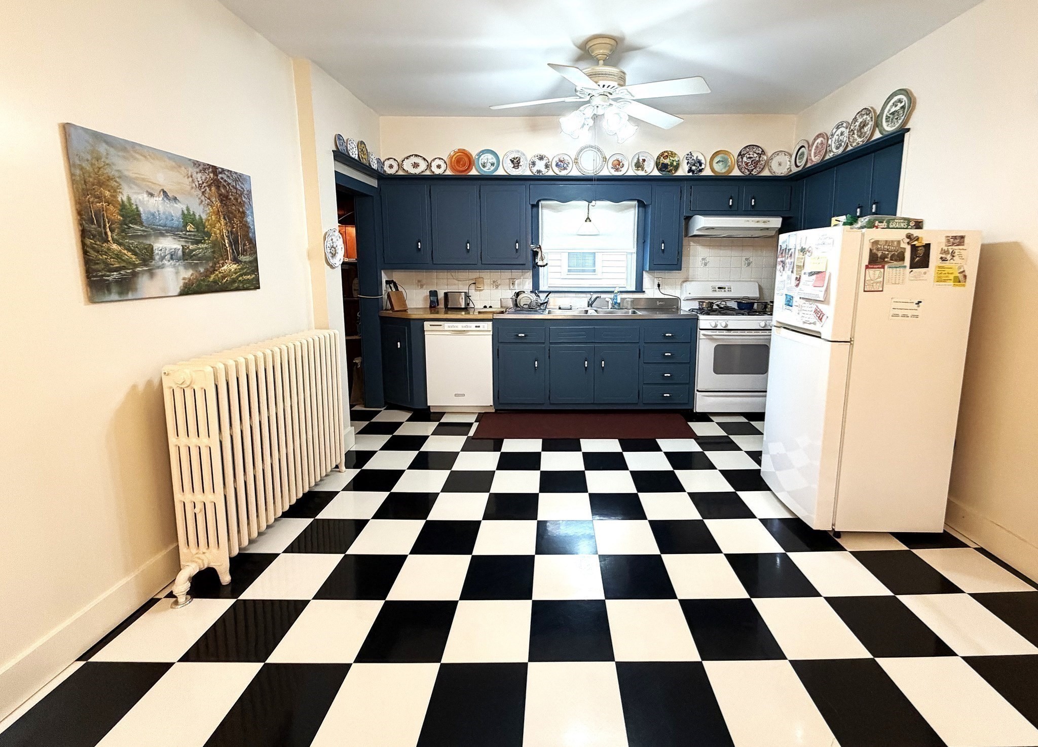 25 Seventh Property Photo 11