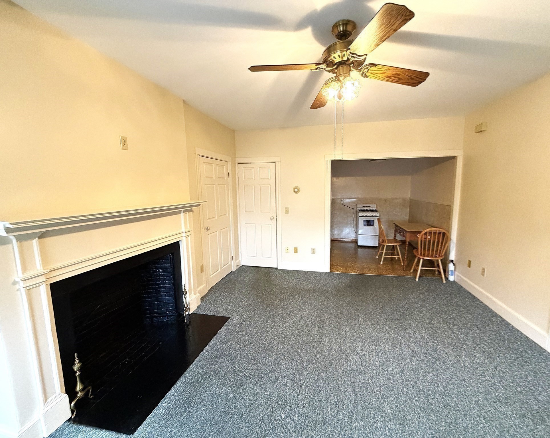 25 Seventh Property Photo 31