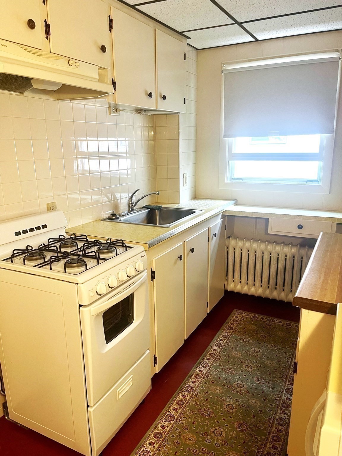 25 Seventh Property Photo 34
