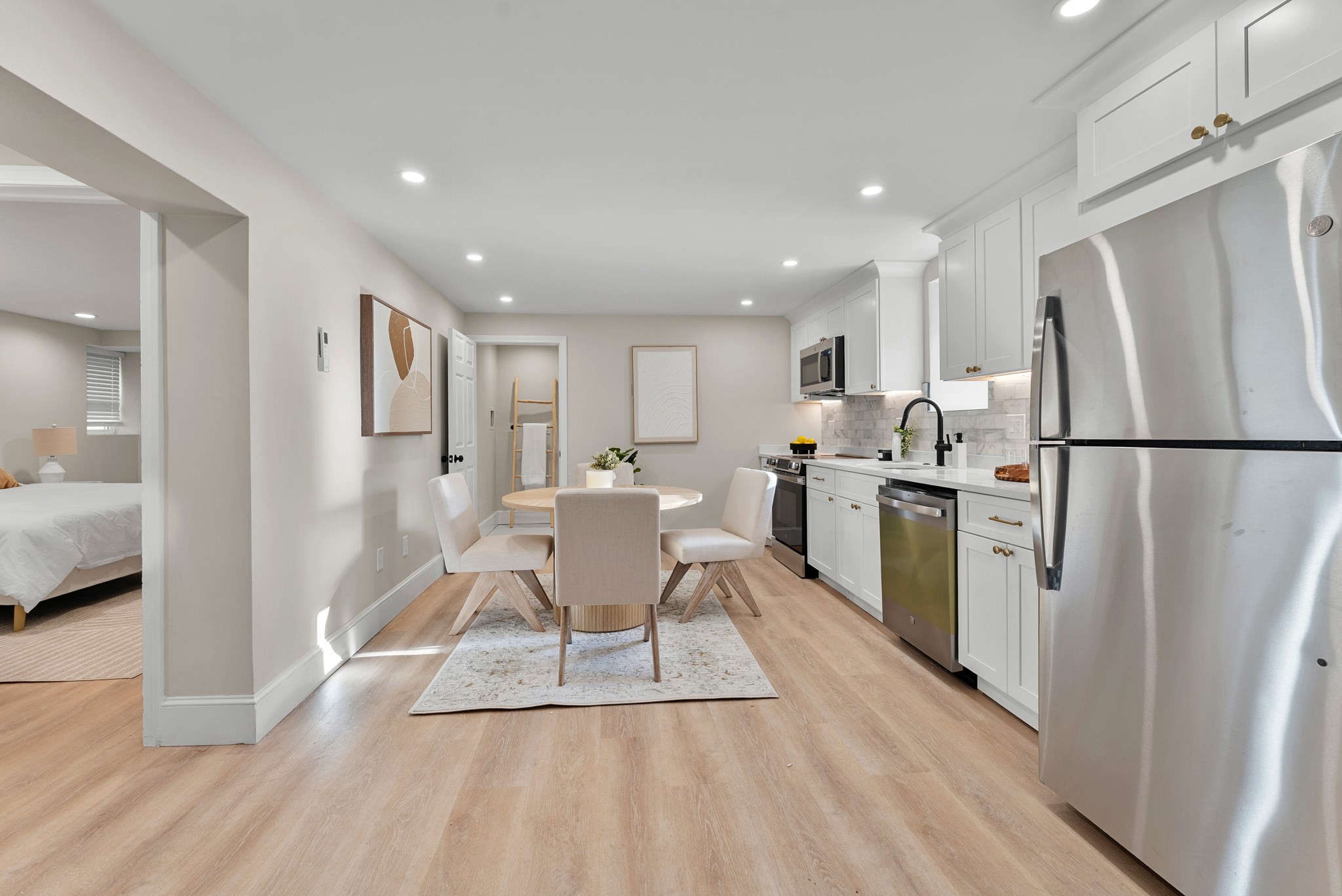 50 Clifford St Property Photo 31