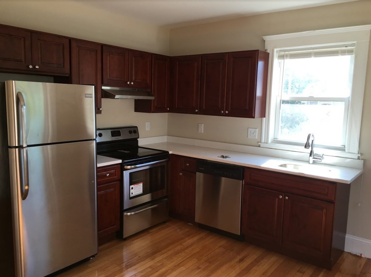 295-297 Washington St # 295 Property Photo 2