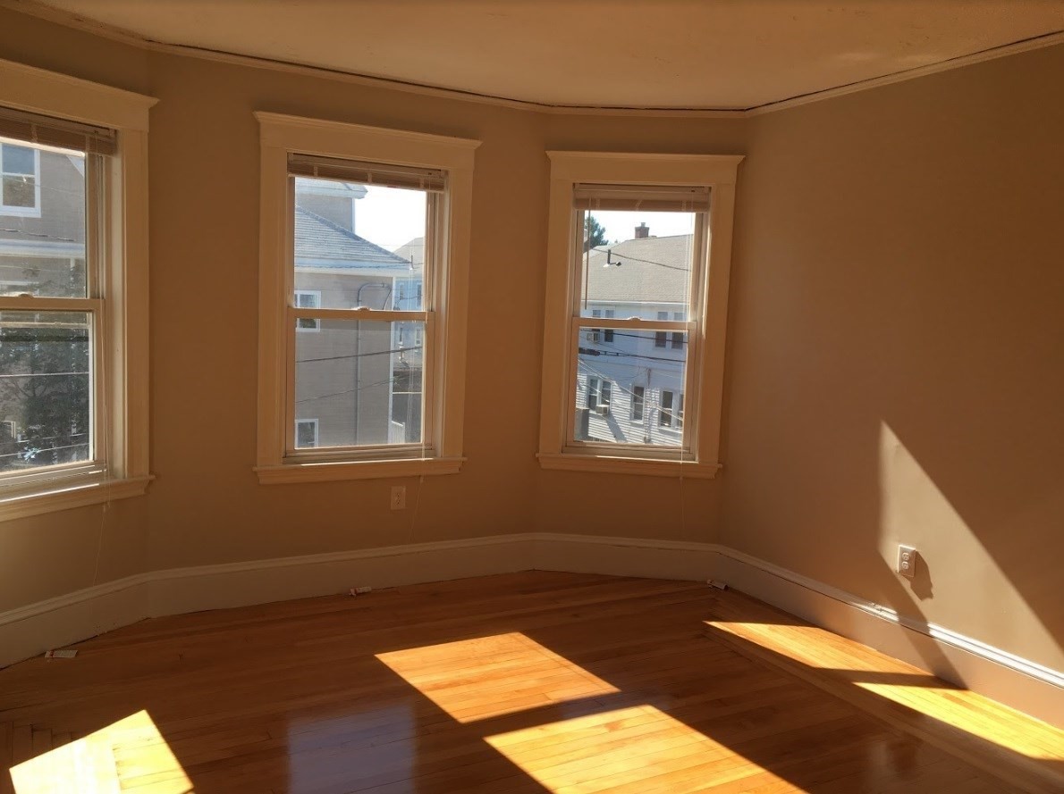 295-297 Washington St # 295 Property Photo 3
