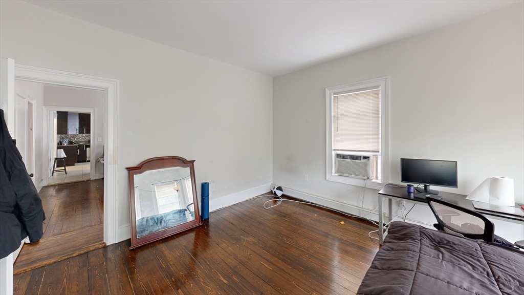 3147-3149 Washington St. # 3 Property Photo 4