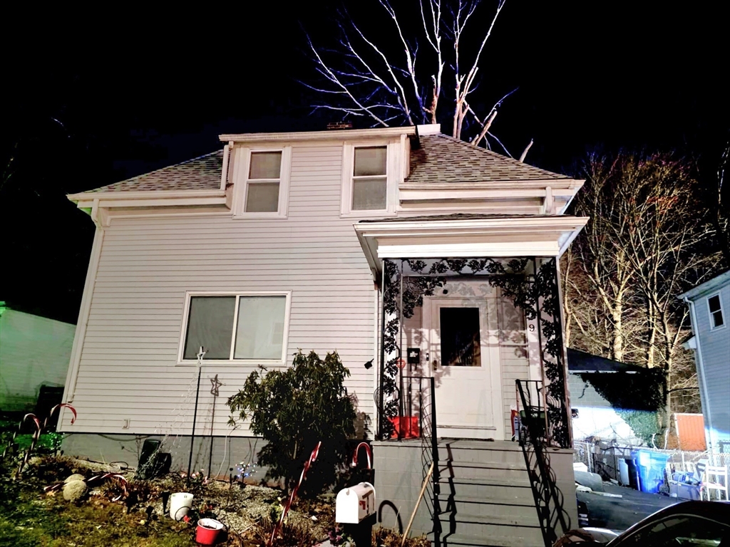 9 Hill St Property Photo 1
