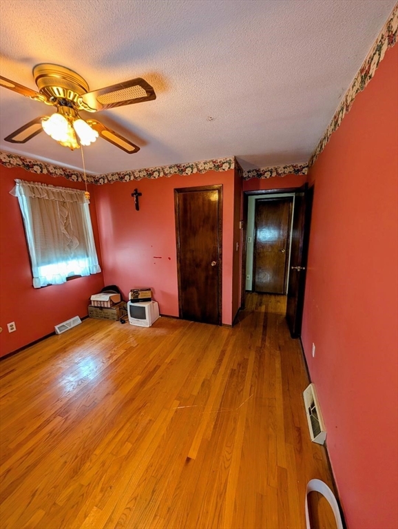 65 Winthrop Street Property Photo 8