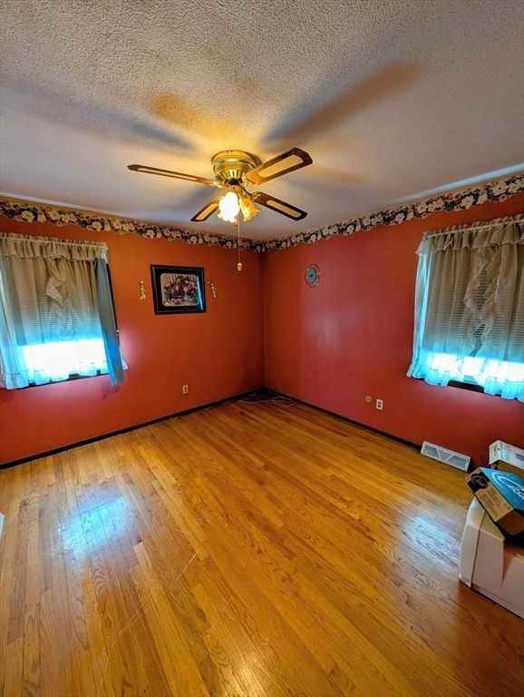 65 Winthrop Street Property Photo 9