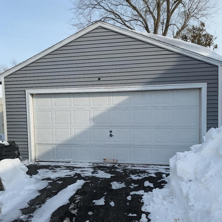 65 Winthrop Street Property Photo 15