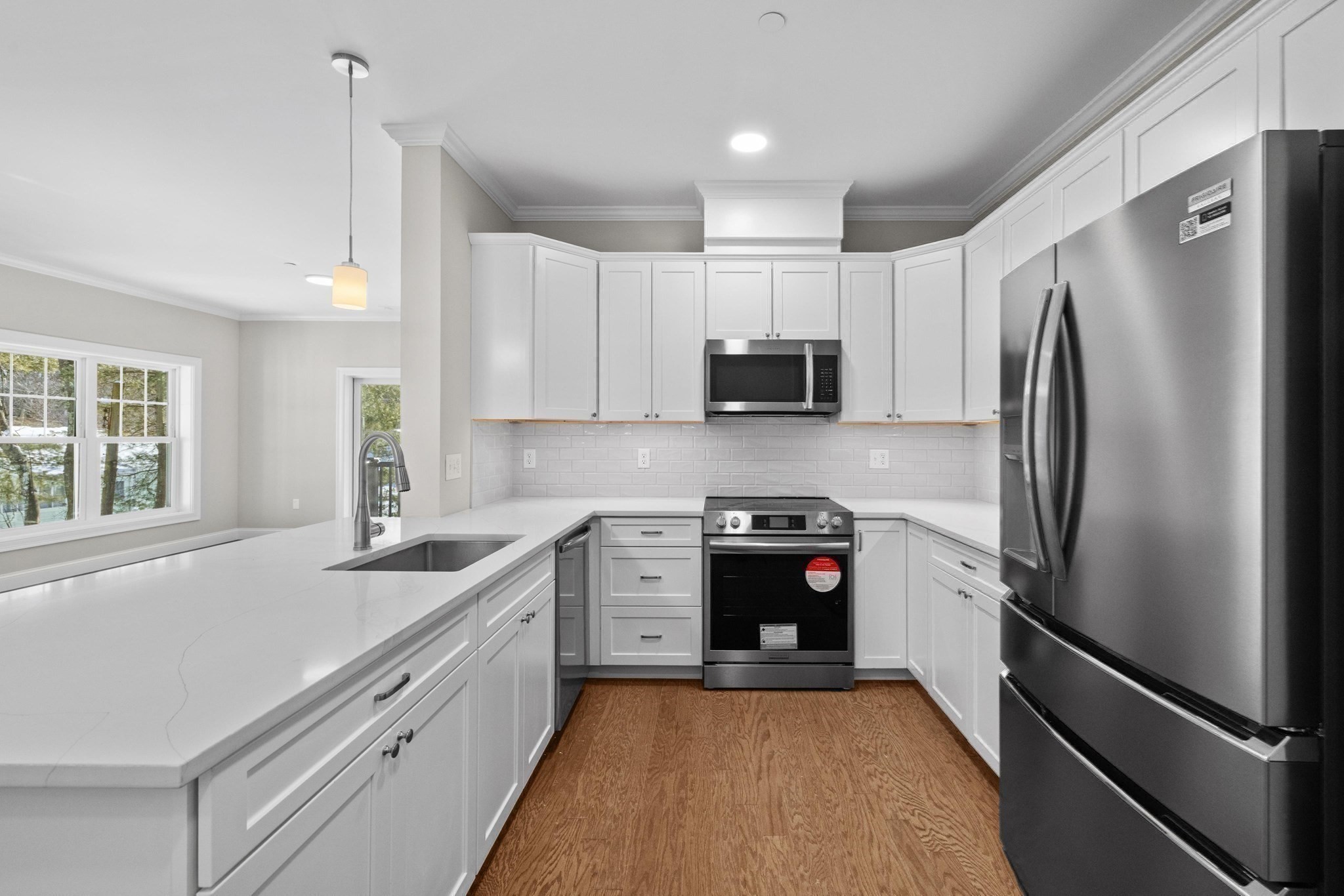 485 Blue Hills Parkway # 13 Property Photo 6