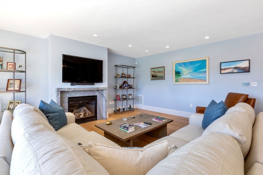 780 Craigville Beach Road Property Photo 13