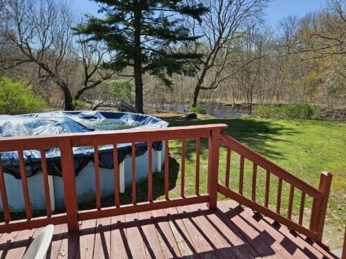 399 Danforth St Property Photo 9