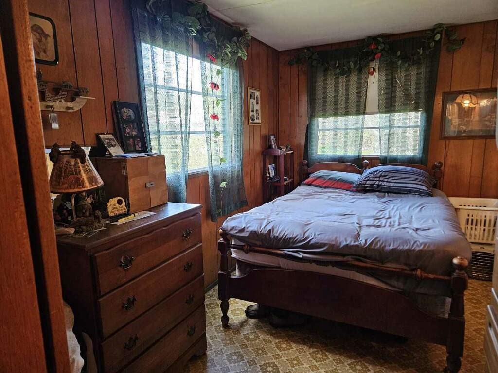 399 Danforth St Property Photo 15