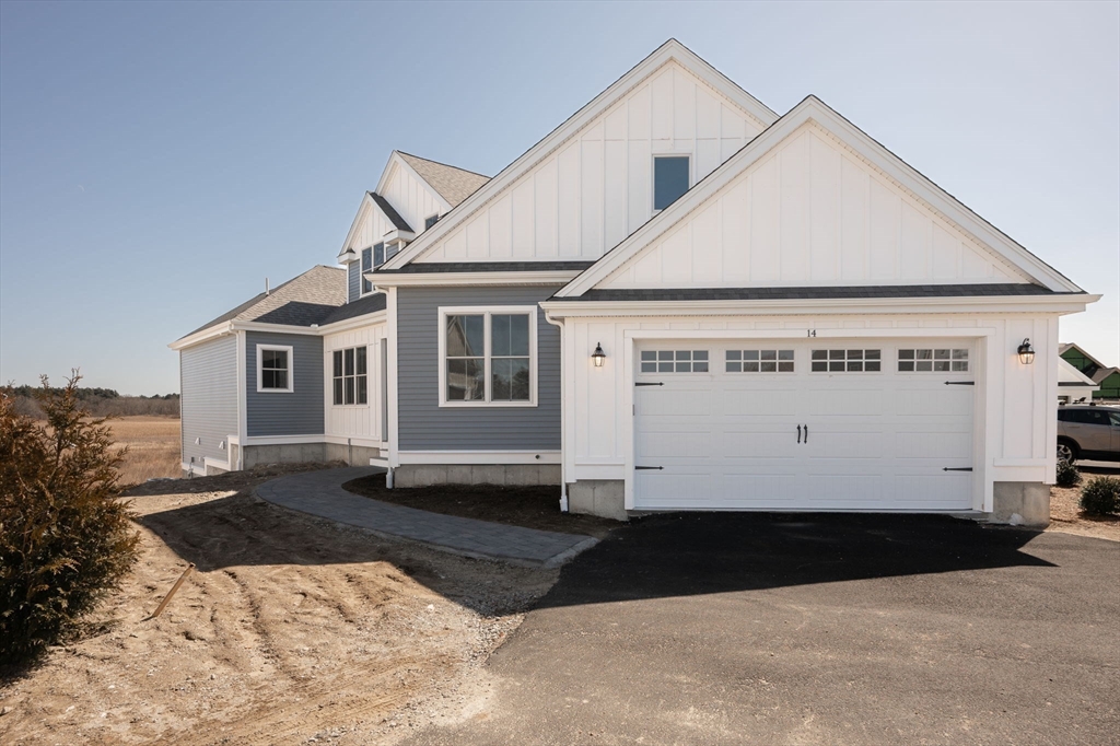 60 Metacomet Road # 17 Property Photo 1