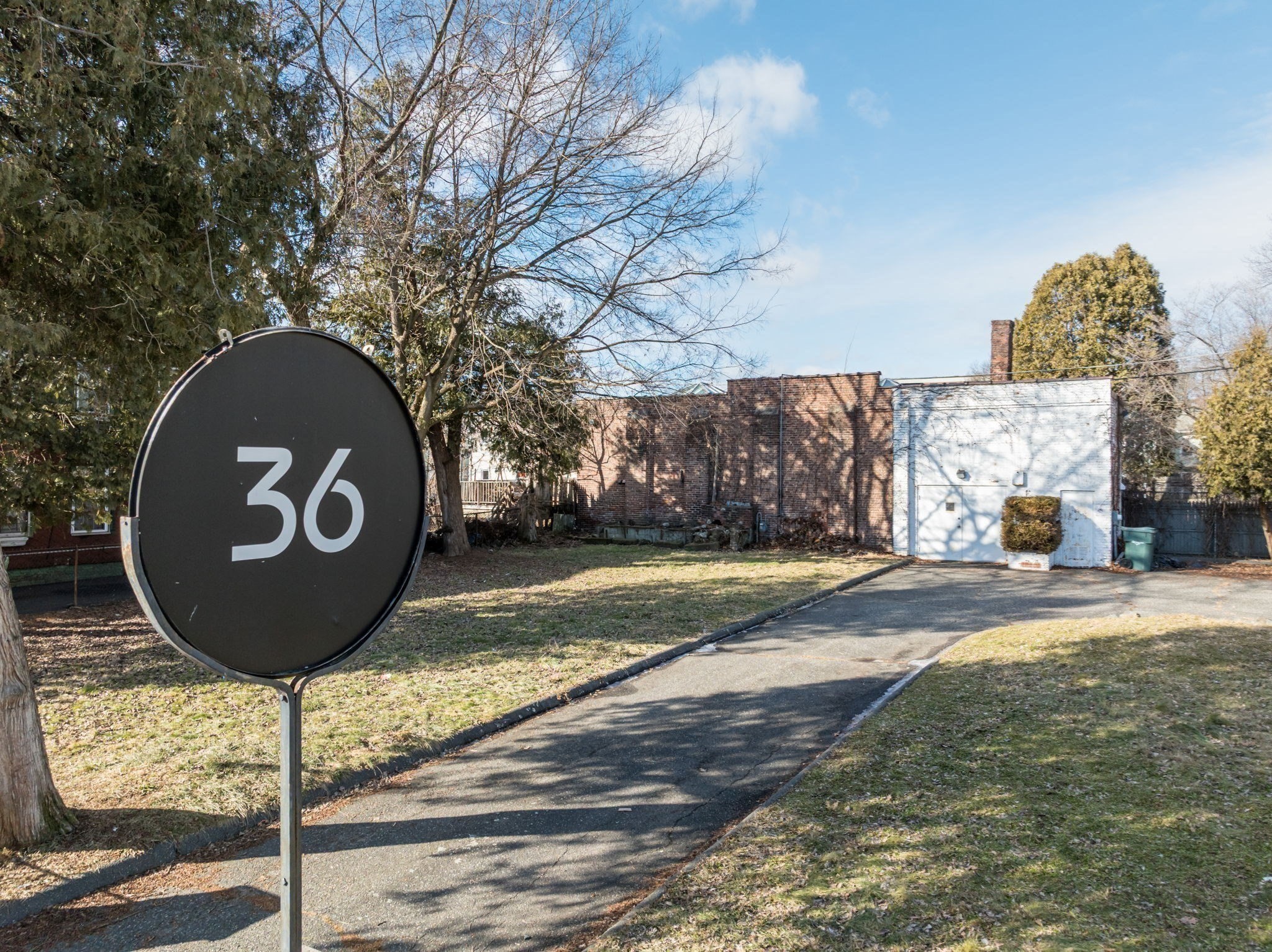 36 Loring Street Property Photo 2