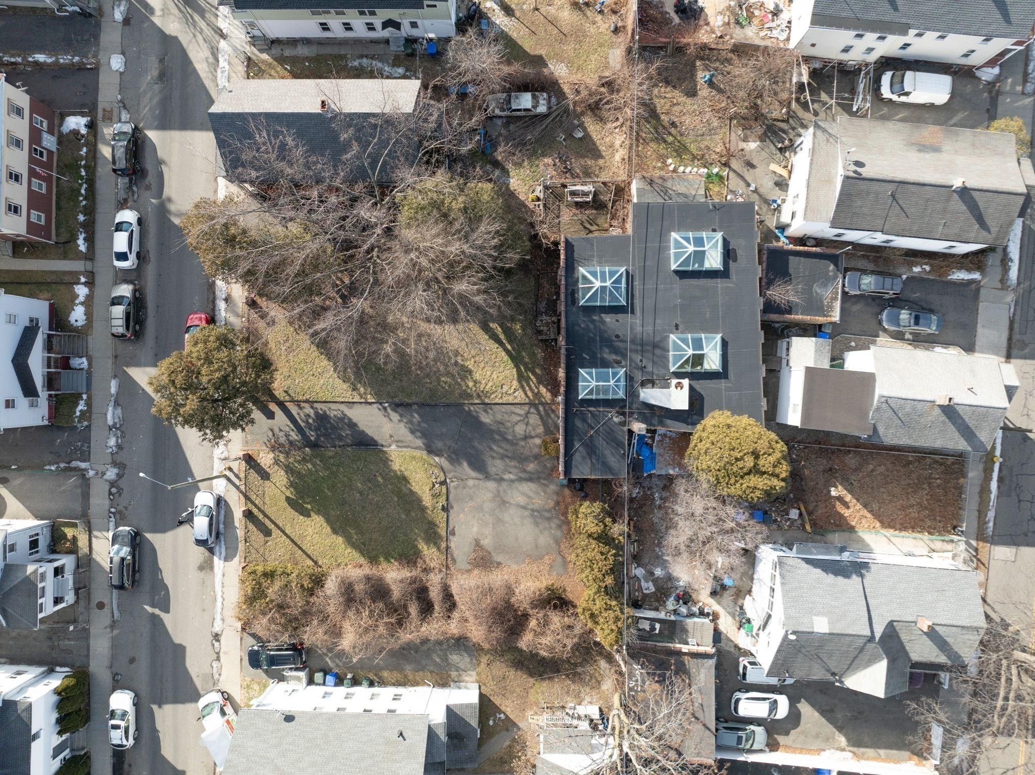 36 Loring Street Property Photo 3