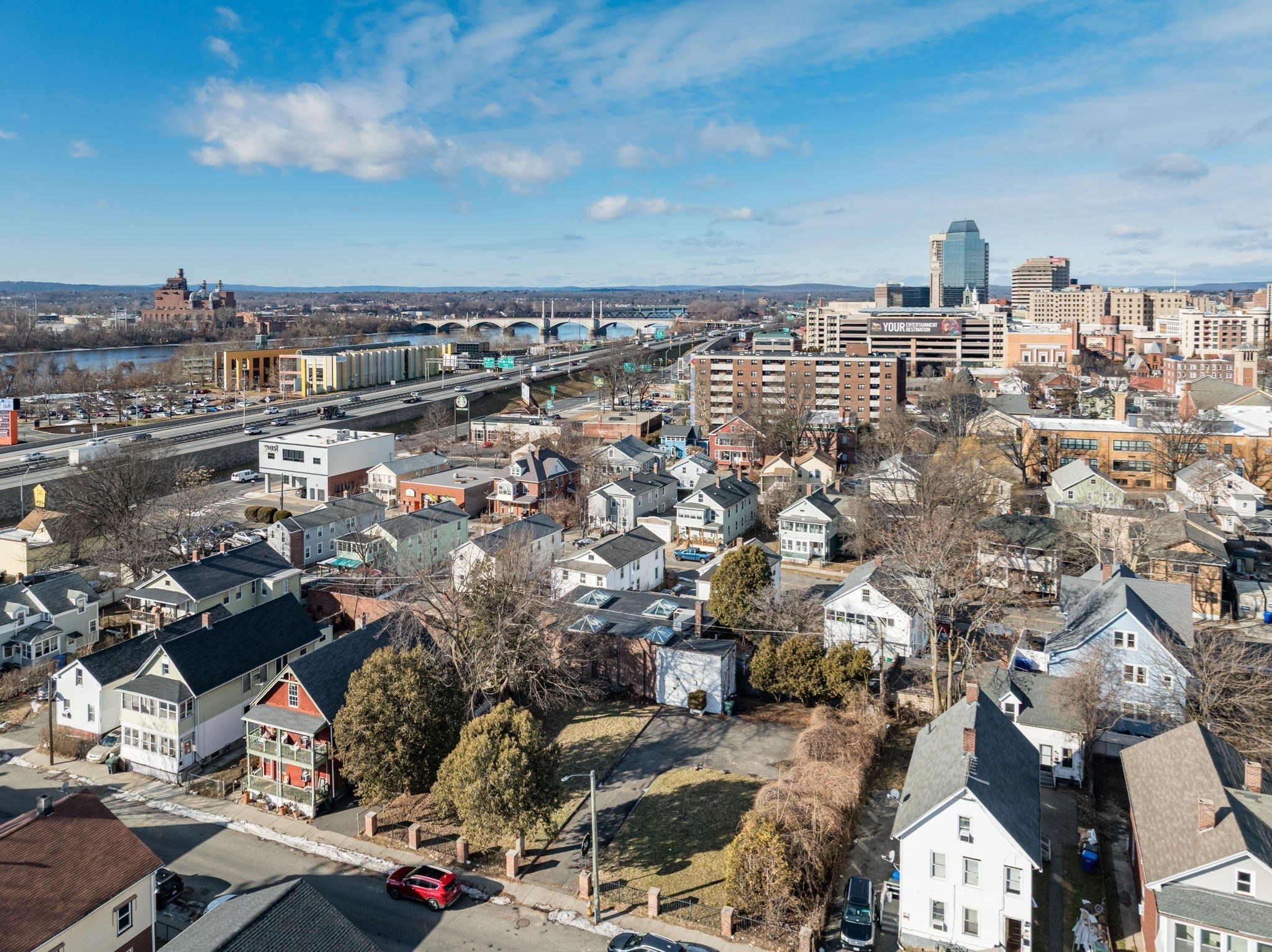 36 Loring Street Property Photo 7