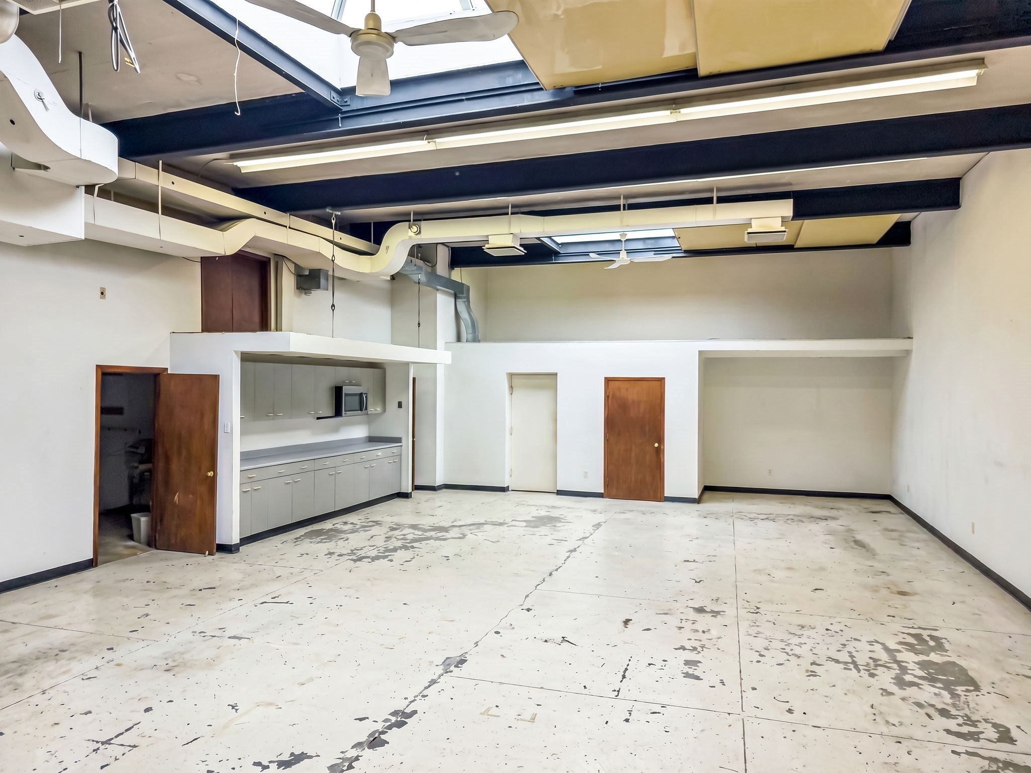 36 Loring Street Property Photo 15