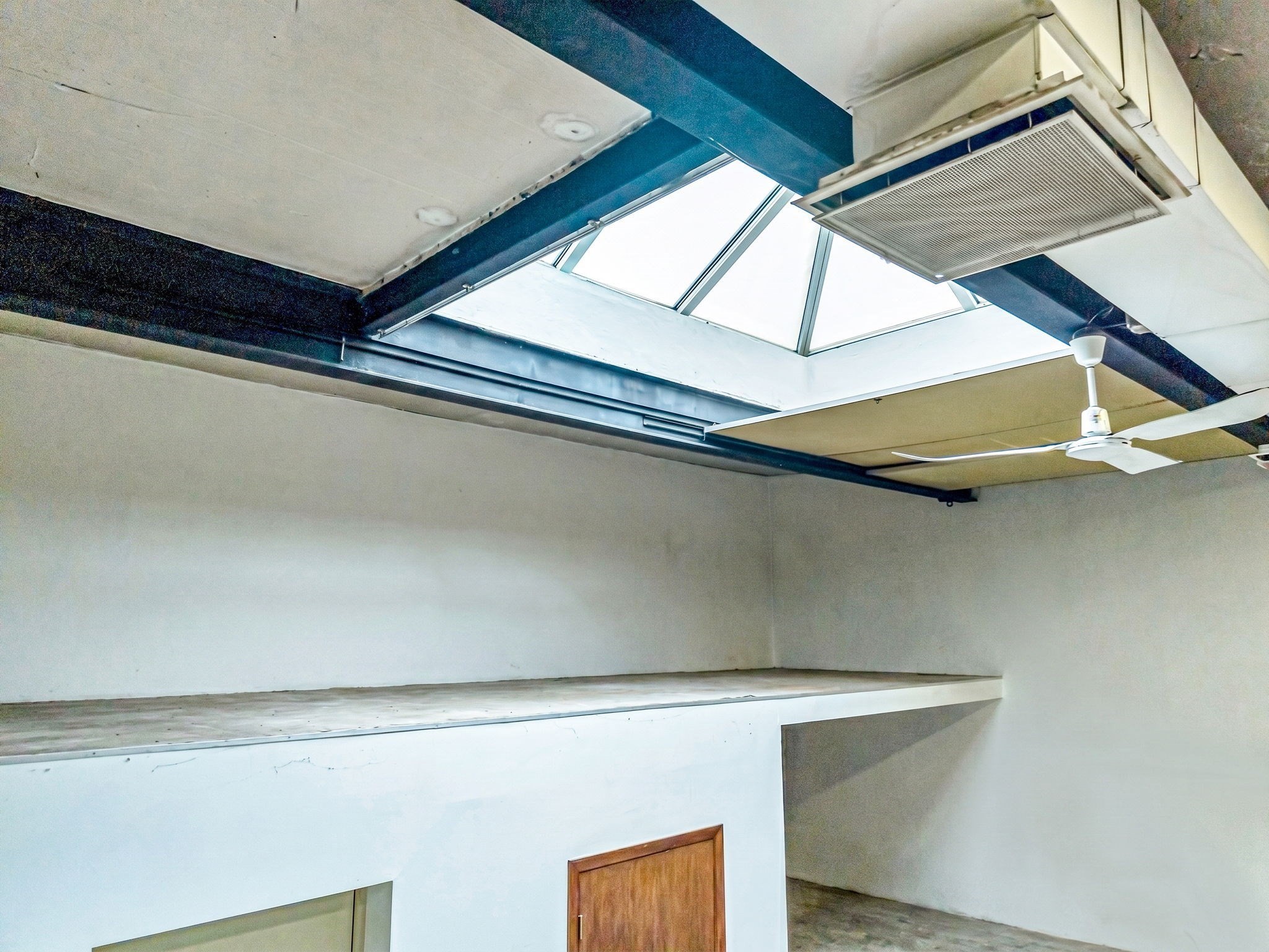 36 Loring Street Property Photo 17