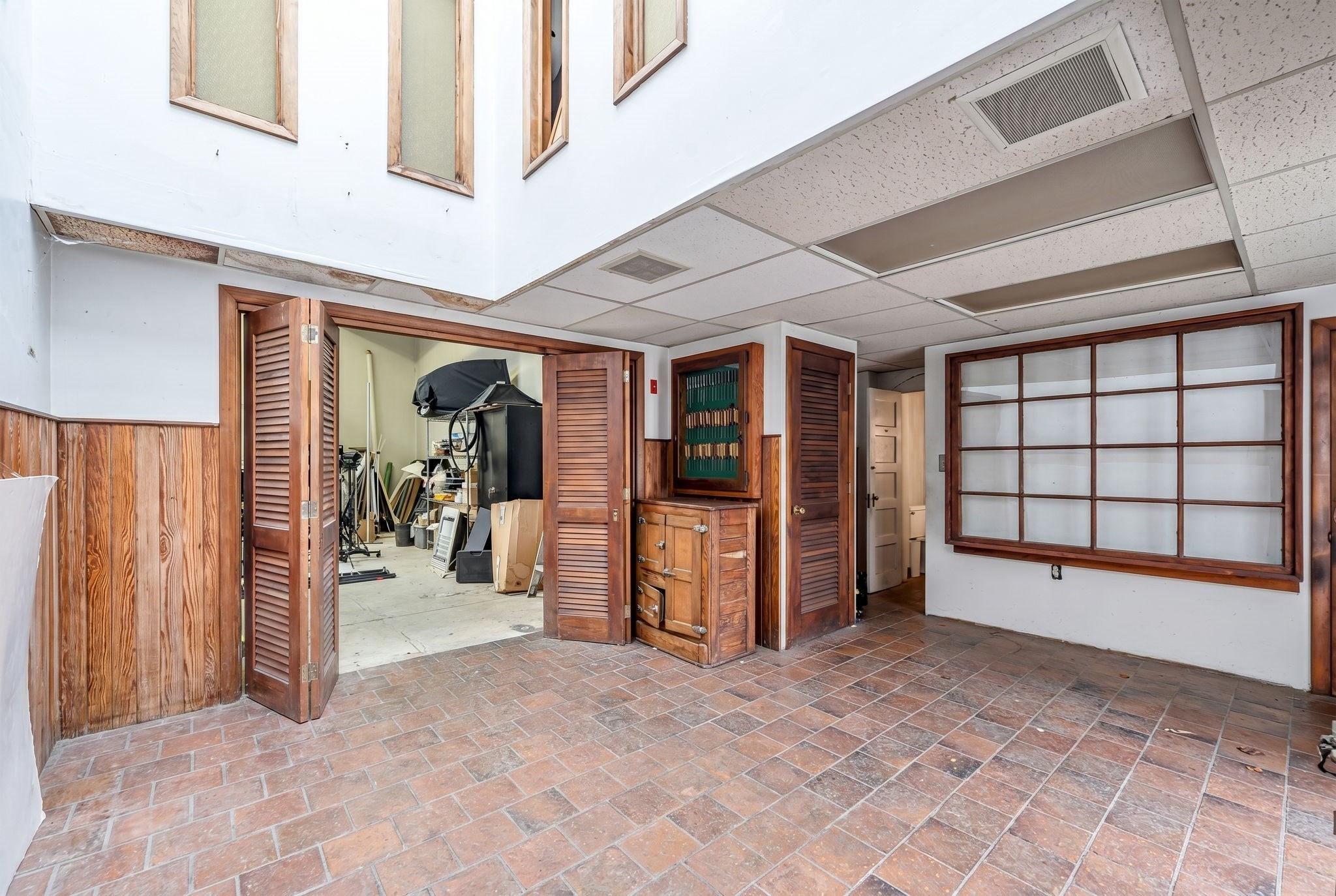 36 Loring Street Property Photo 19