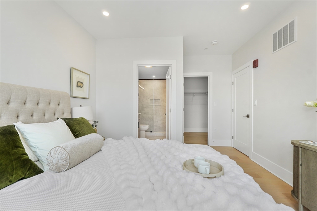 62 Foundry St # 505 Property Photo 11