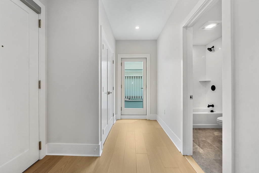 62 Foundry St # 505 Property Photo 18