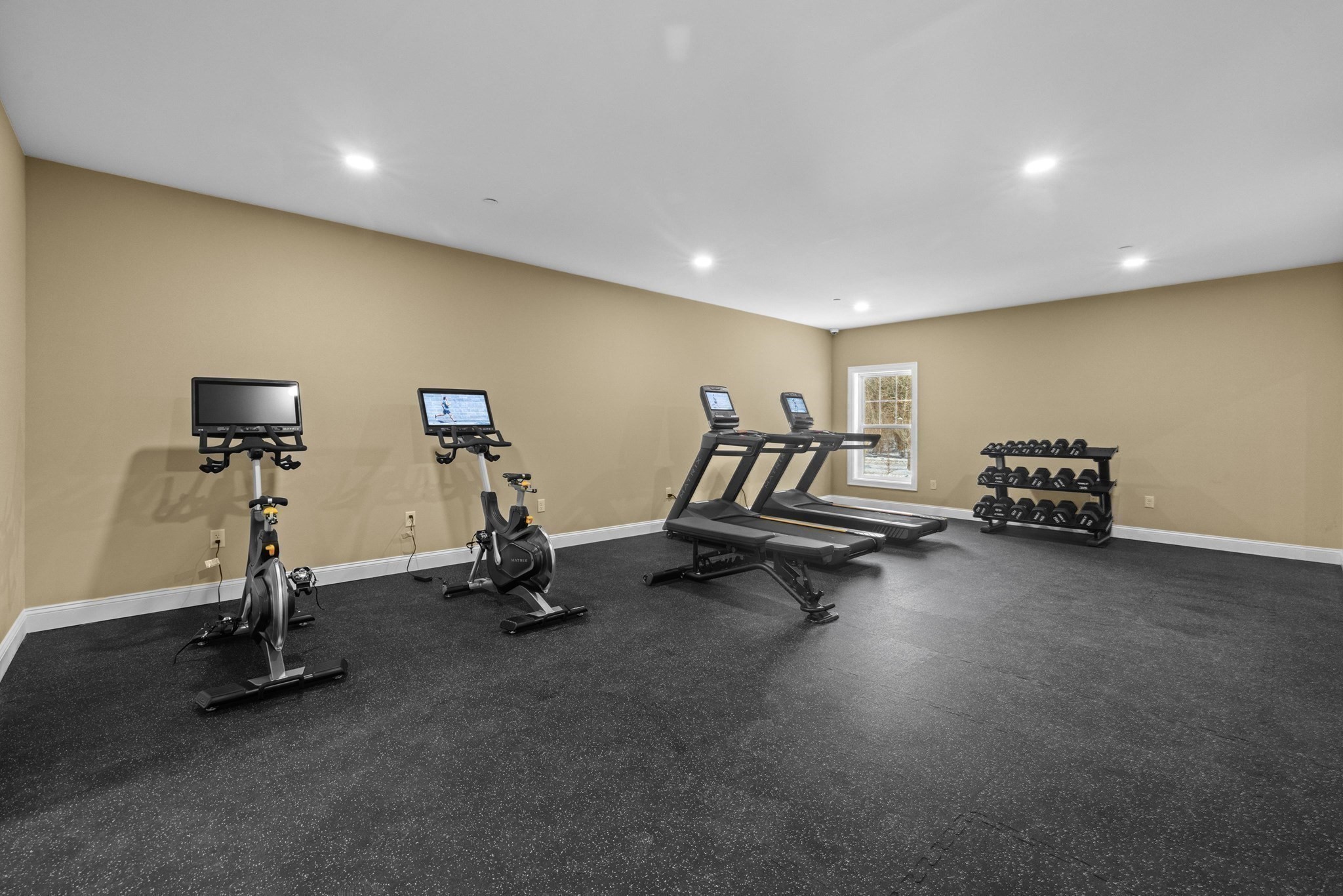 485 Blue Hills Parkway # 2 Property Photo 4