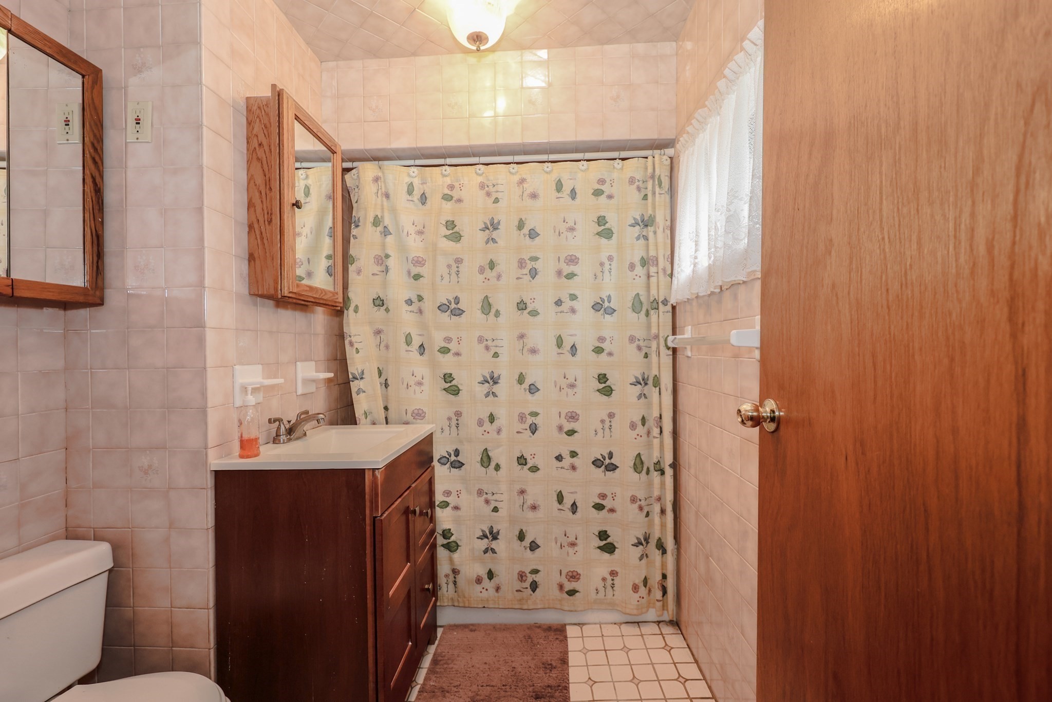 34 Franklin Ave Property Photo 29