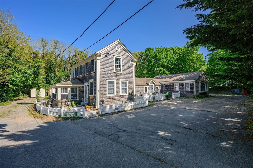 88 Route 6a Property Photo 11