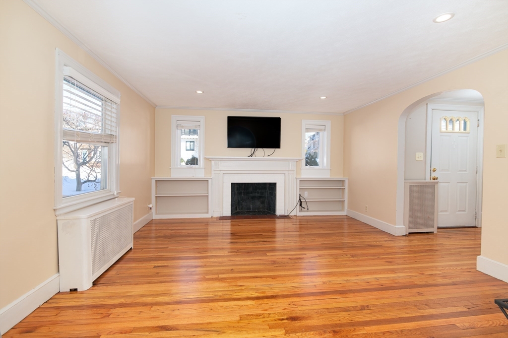 865 E Squantum St Property Photo 12