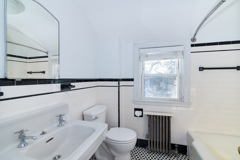 865 E Squantum St Property Photo 23
