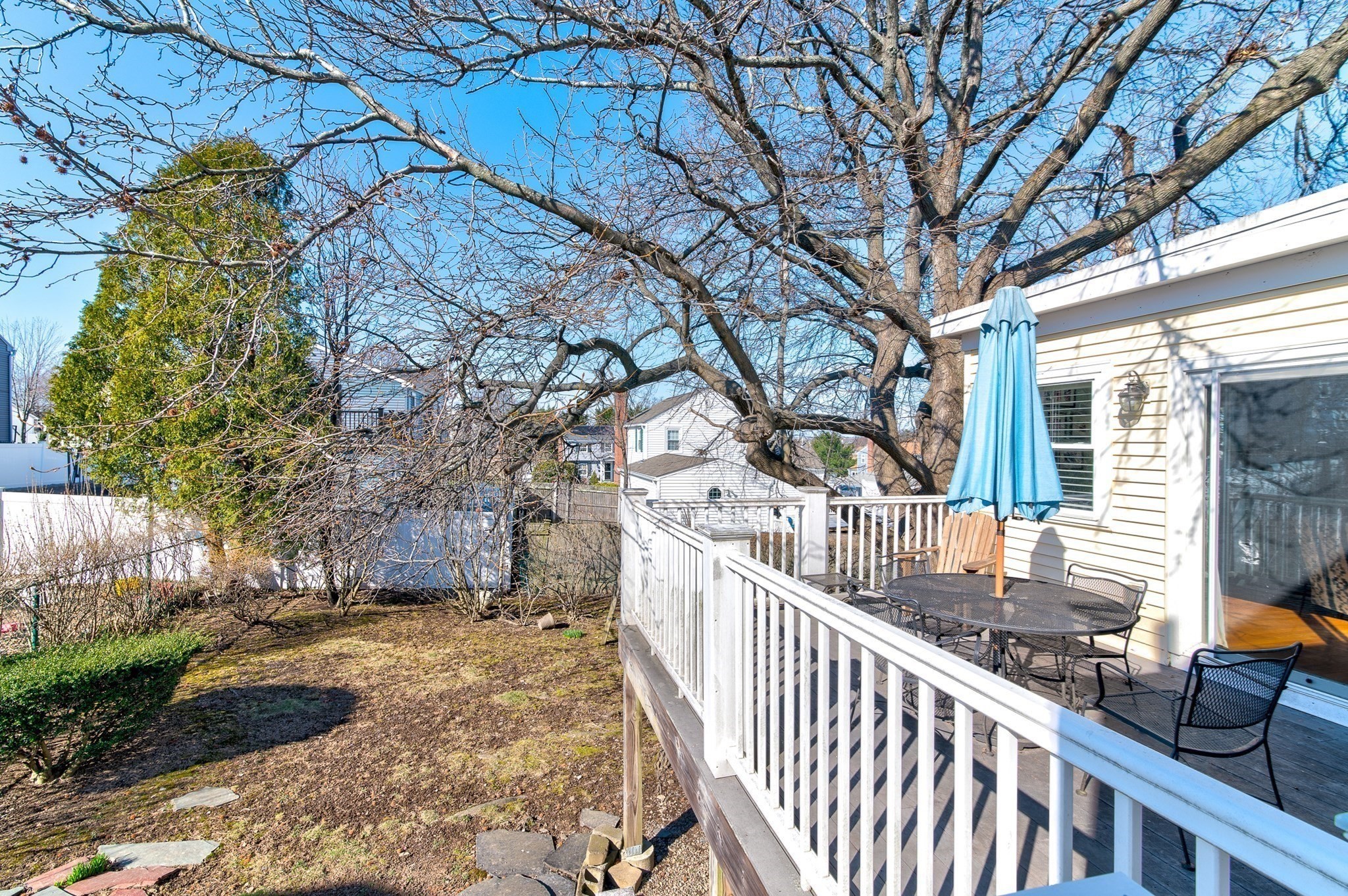 865 E Squantum St Property Photo 32