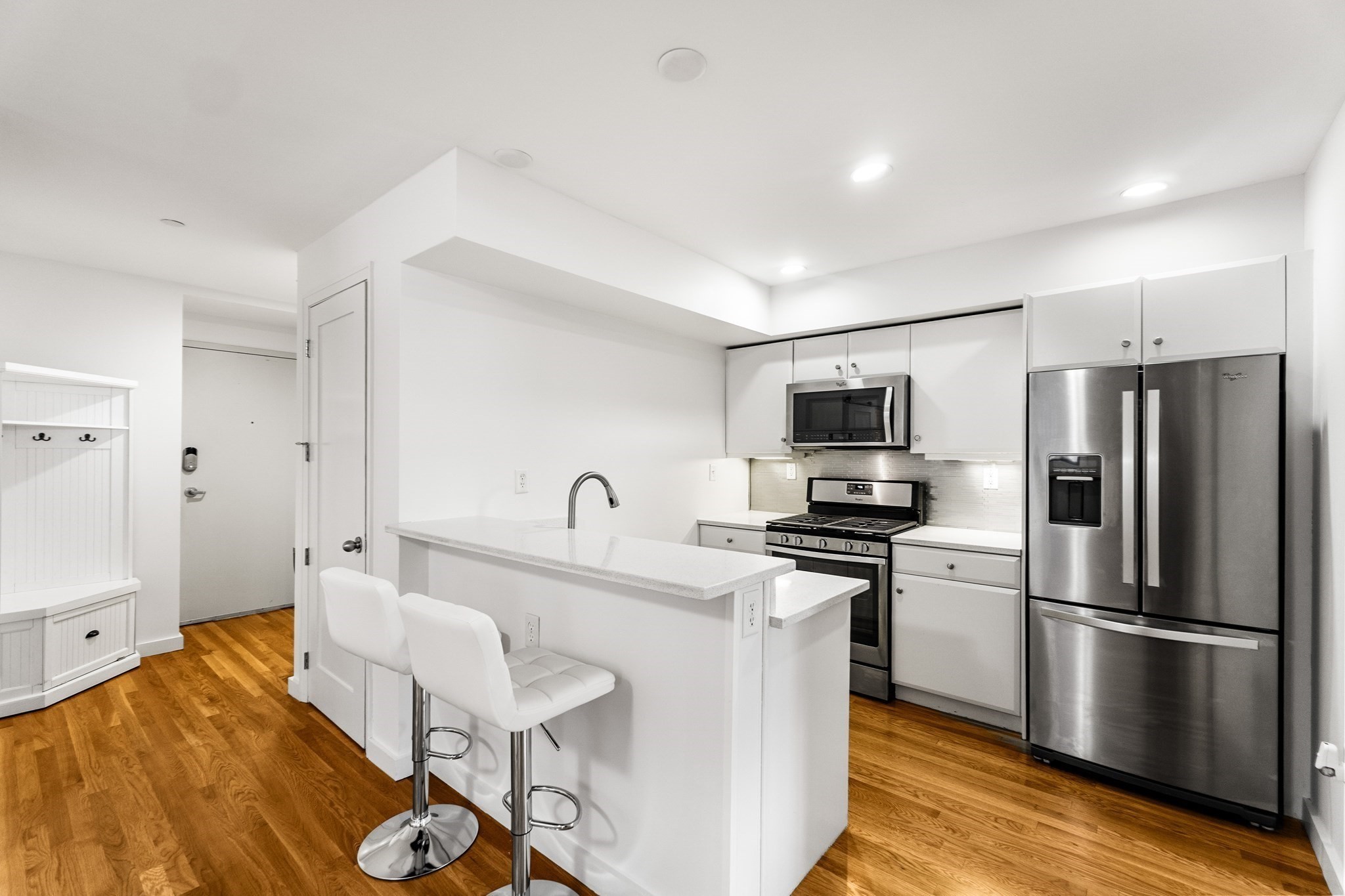 125 B St # 1d Property Photo 1