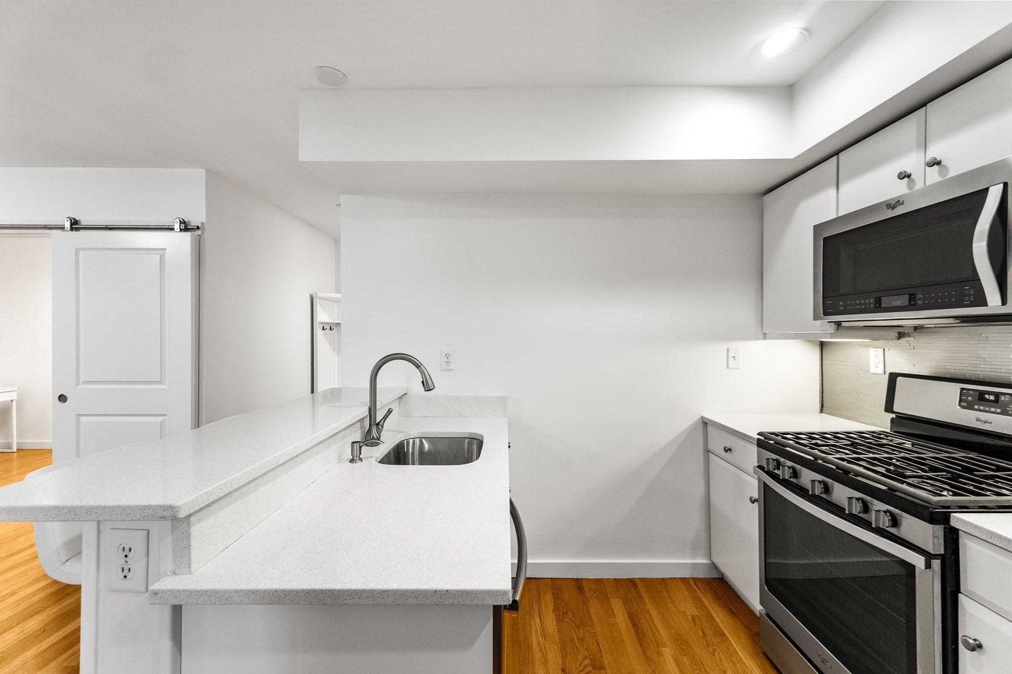 125 B St # 1d Property Photo 18