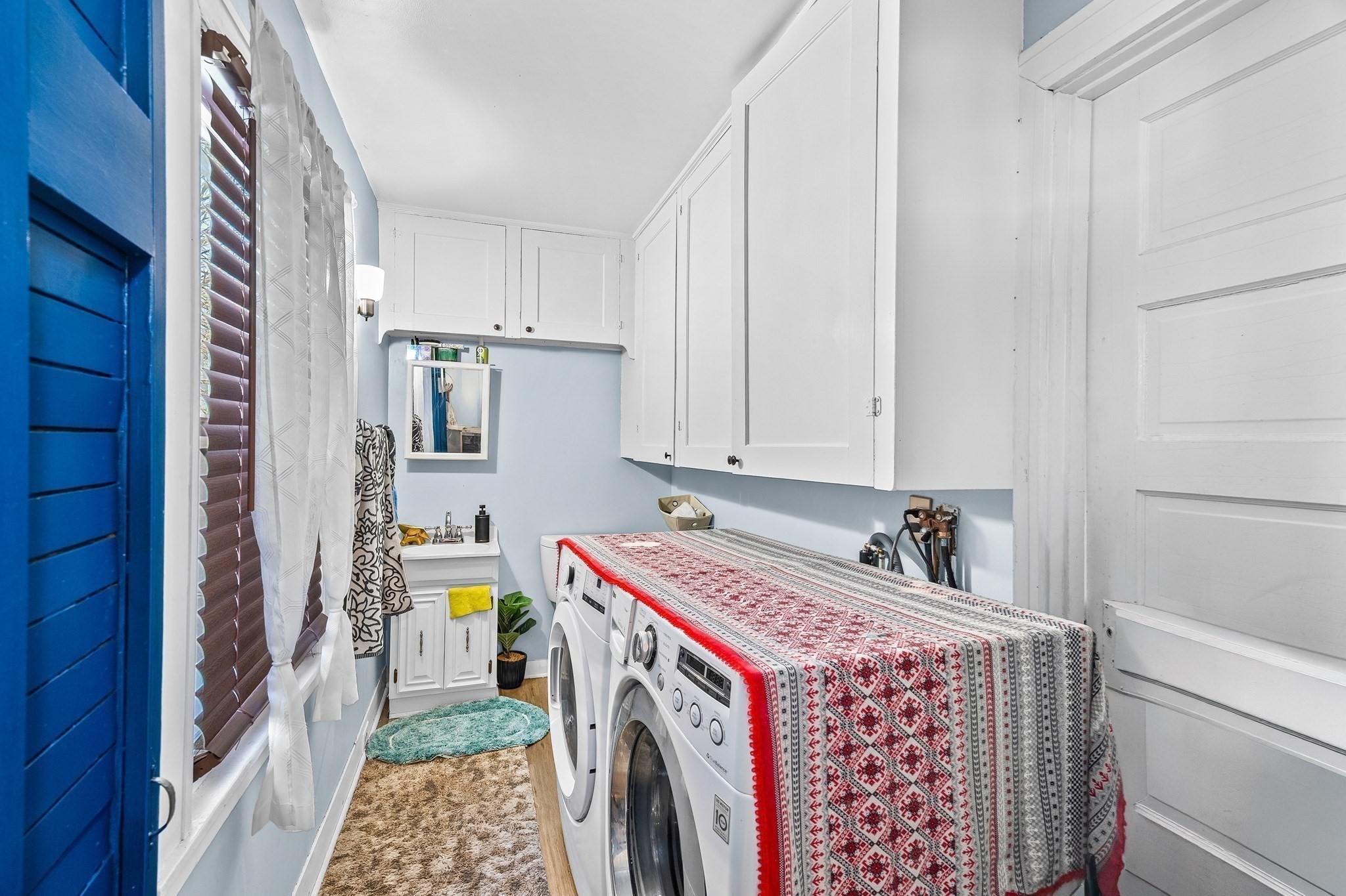 28 Maple Street Property Photo 22