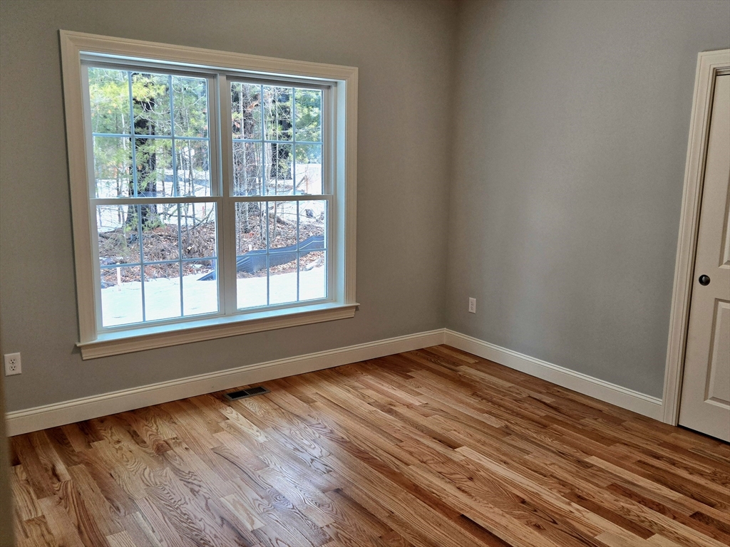44 Liberty Lane Property Photo 17