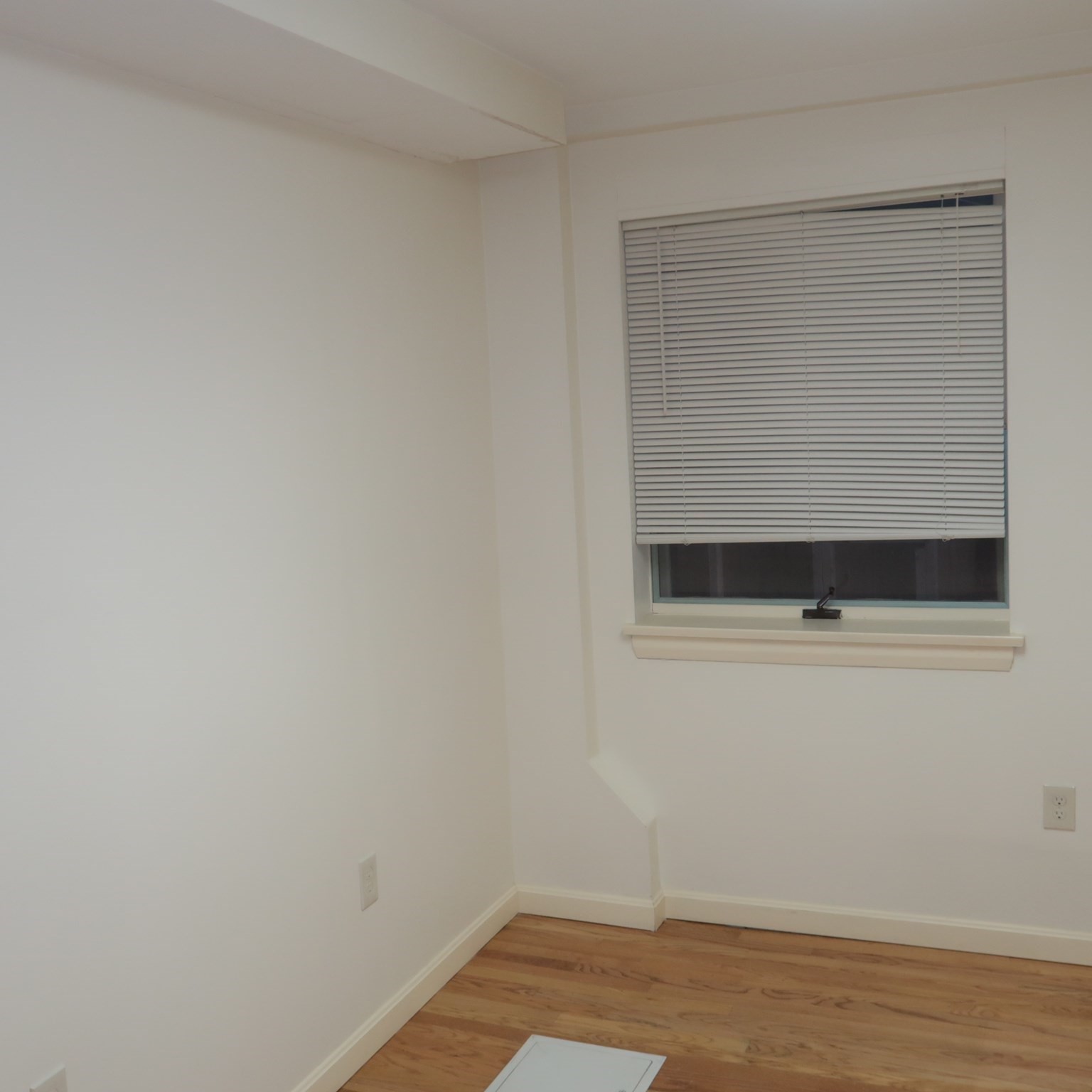 563 Broadway # B2 Property Photo 17