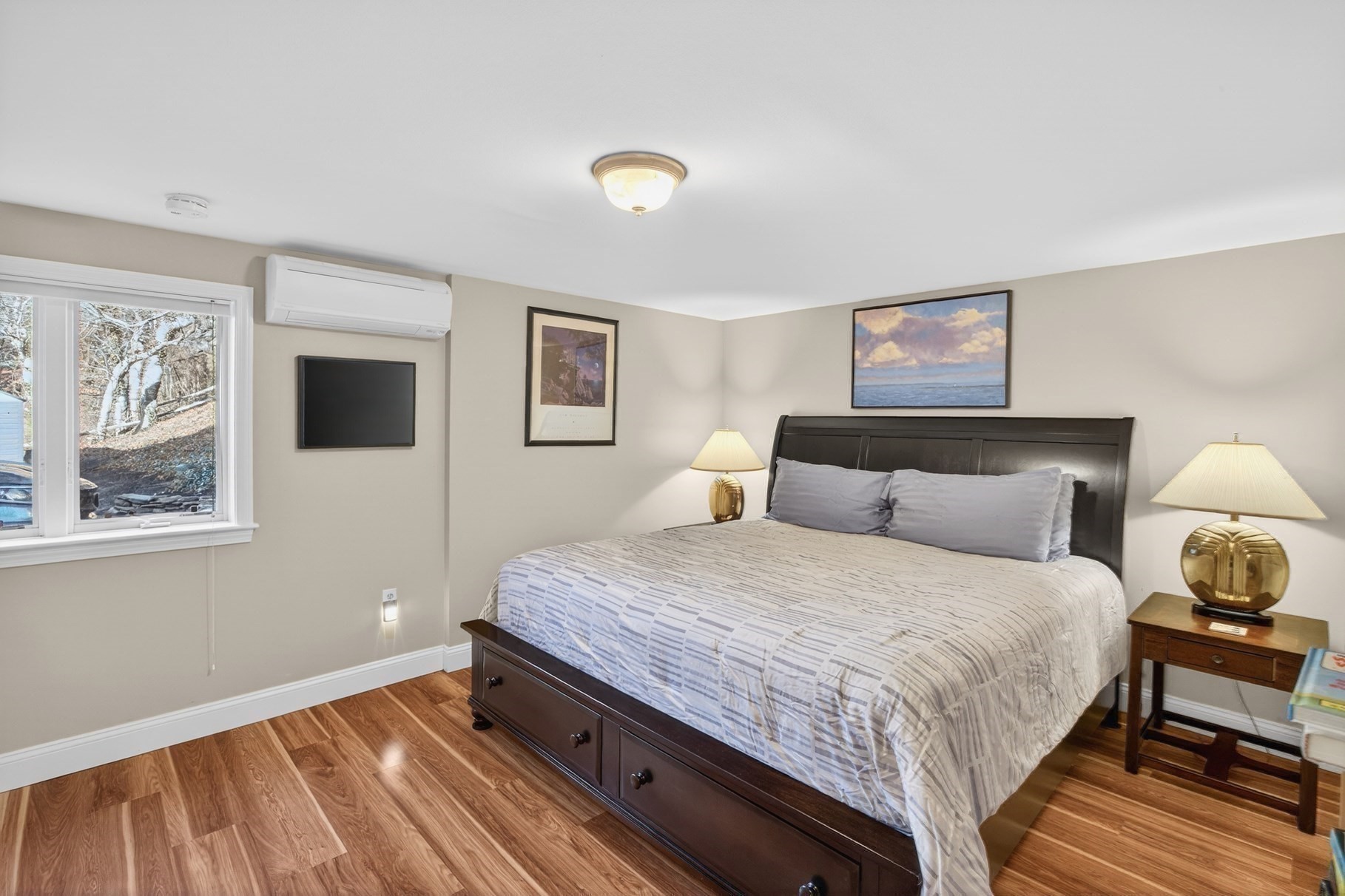 724 Commercial Street Property Photo 34