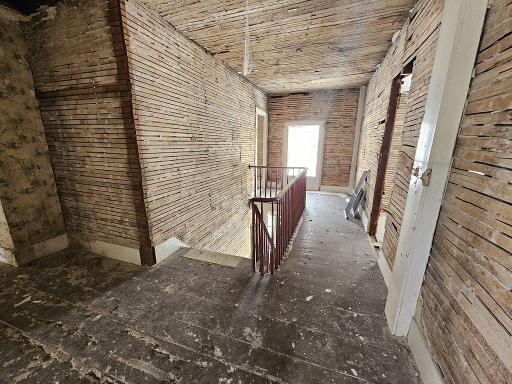 56 Liberty St Property Photo 5